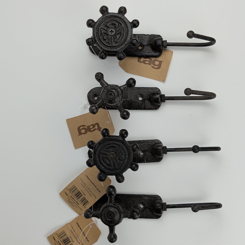 NWT Vintage Faucet Hooks Decorative Set of 4. Cast Iron Garden Spigot Repro NEW